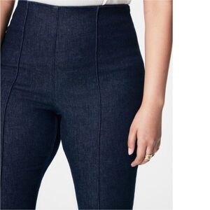 SPANX Zero Waistband Micro Flare Jeans XS